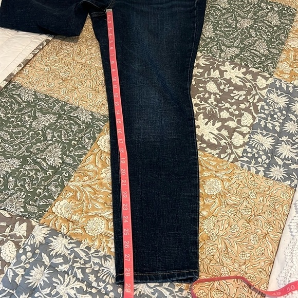 Sonoma Curvy Skinny High Rise No Gap Waist Everyday Stretch Jeans Size 10 - Picture 6 of 7